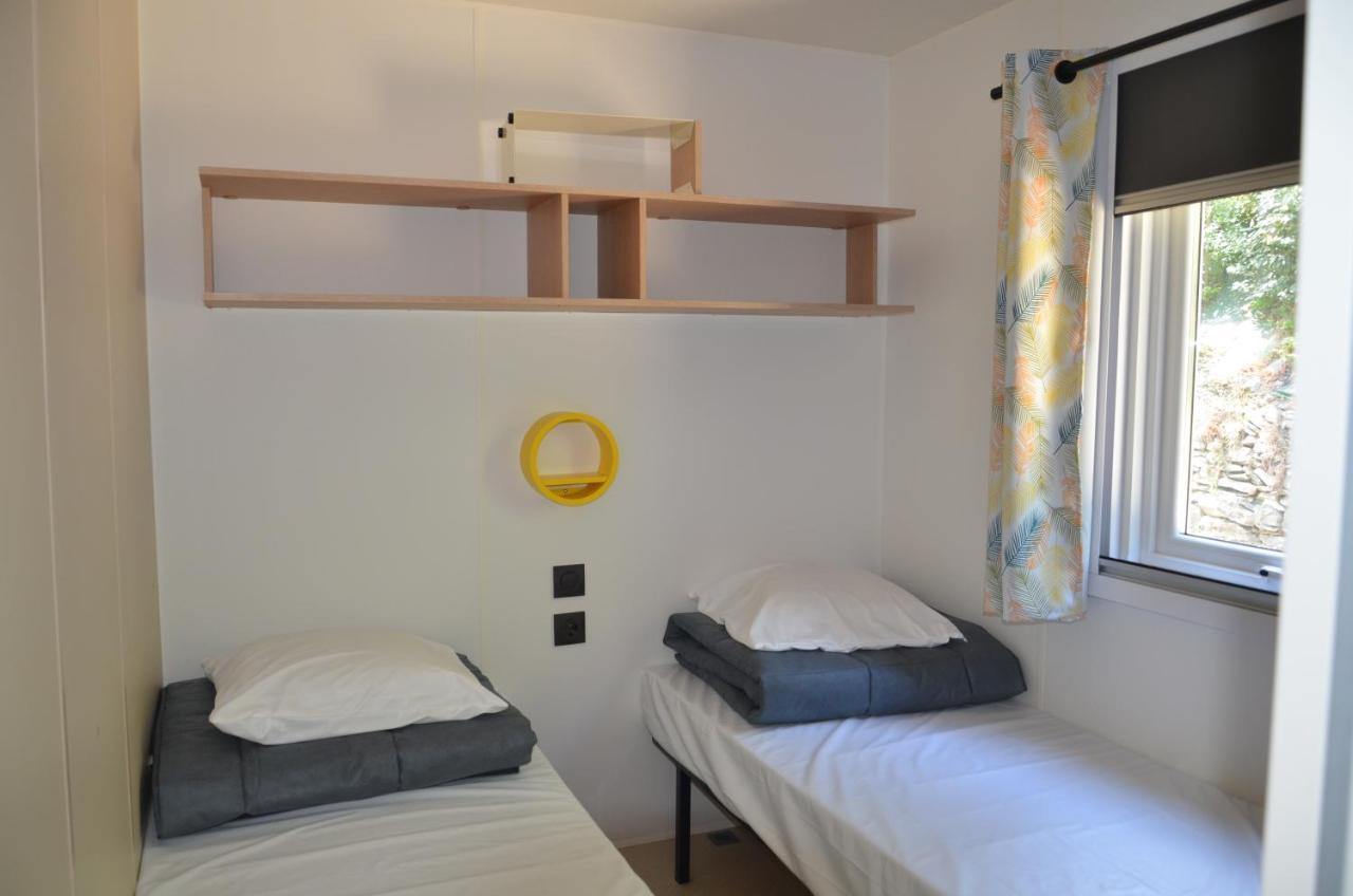 Domaine Les Chenes Blancs Hotel Saint-Saturnin-d'Apt Buitenkant foto