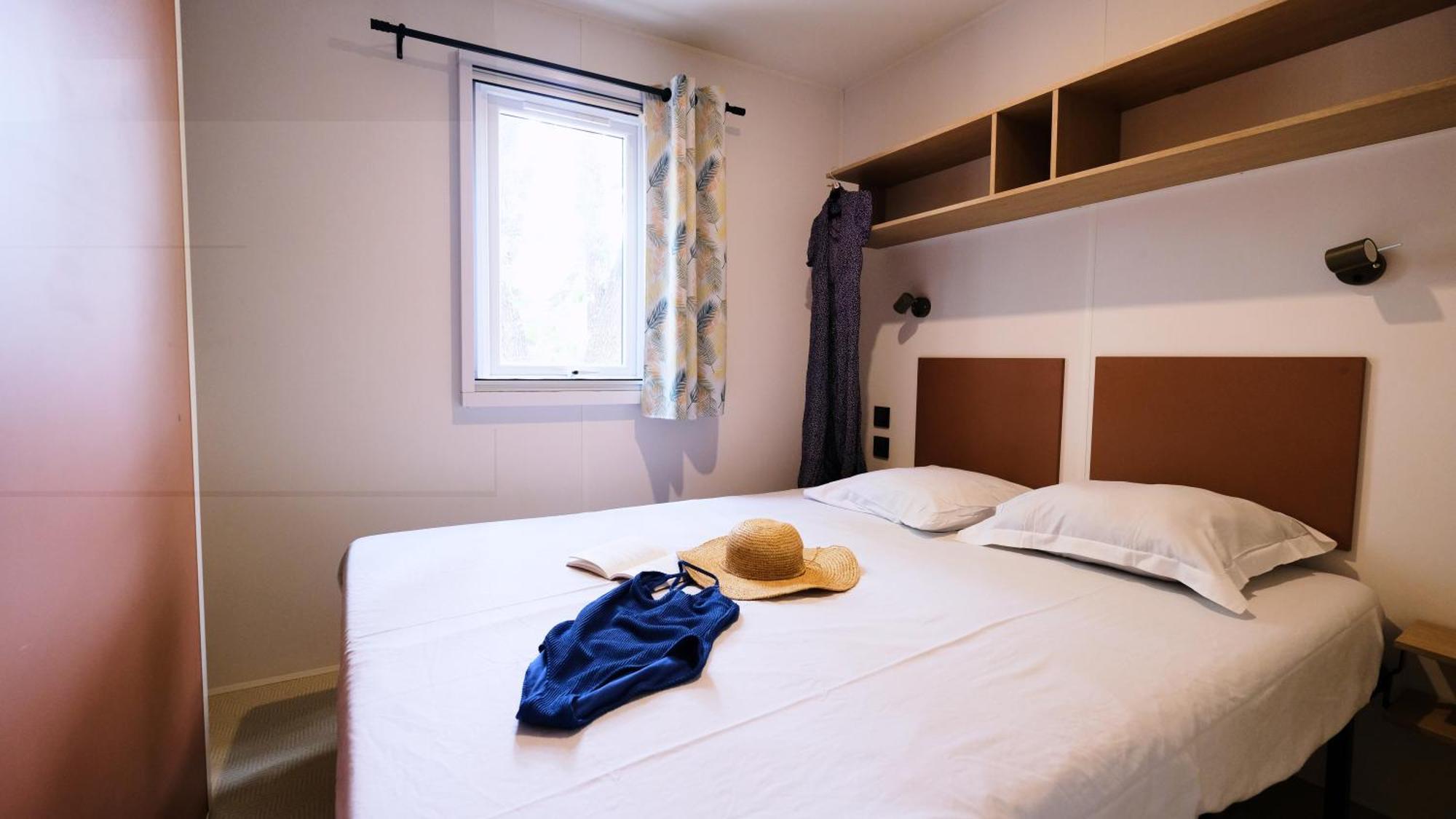 Domaine Les Chenes Blancs Hotel Saint-Saturnin-d'Apt Buitenkant foto